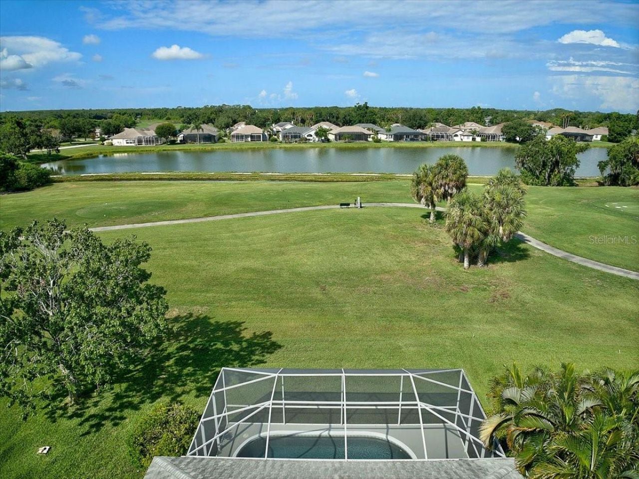 10647 Old Grove Circle , Bradenton, FL 34212 Photo