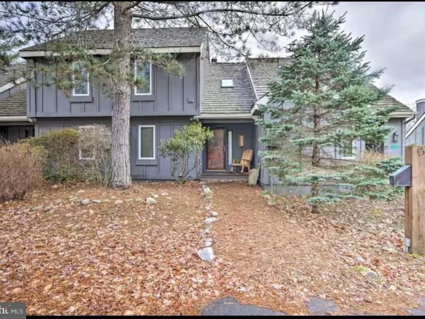 306 Snow Ridge Circle , Lake Harmony, PA 18624 Main Photo