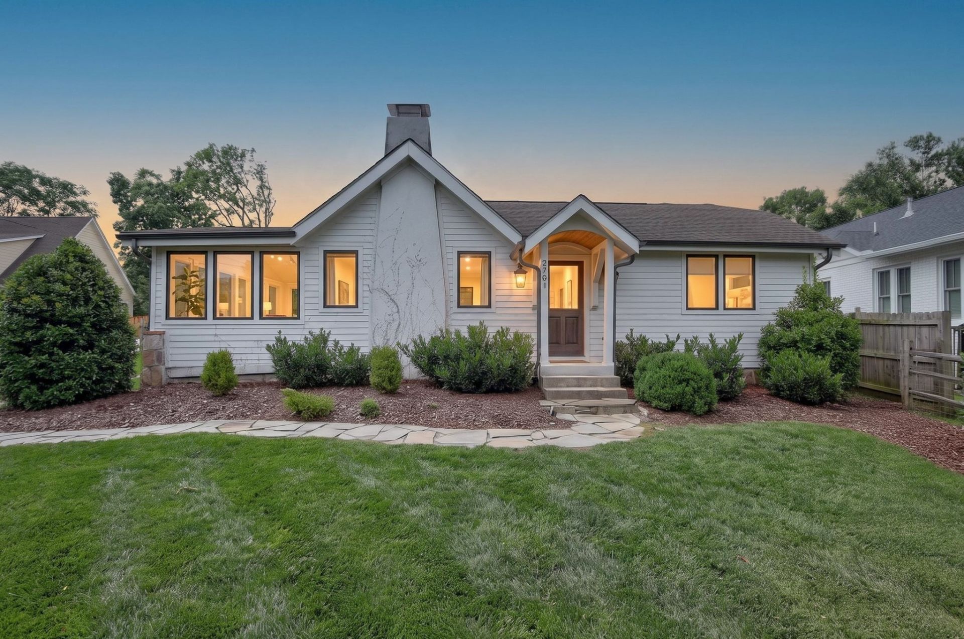2701 Woodlawn Dr, Nashville, TN 37212 Main Photo