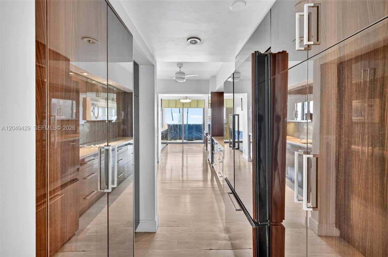 19667 Turnberry Way, Unit 19K, Aventura, FL 33180 Photo