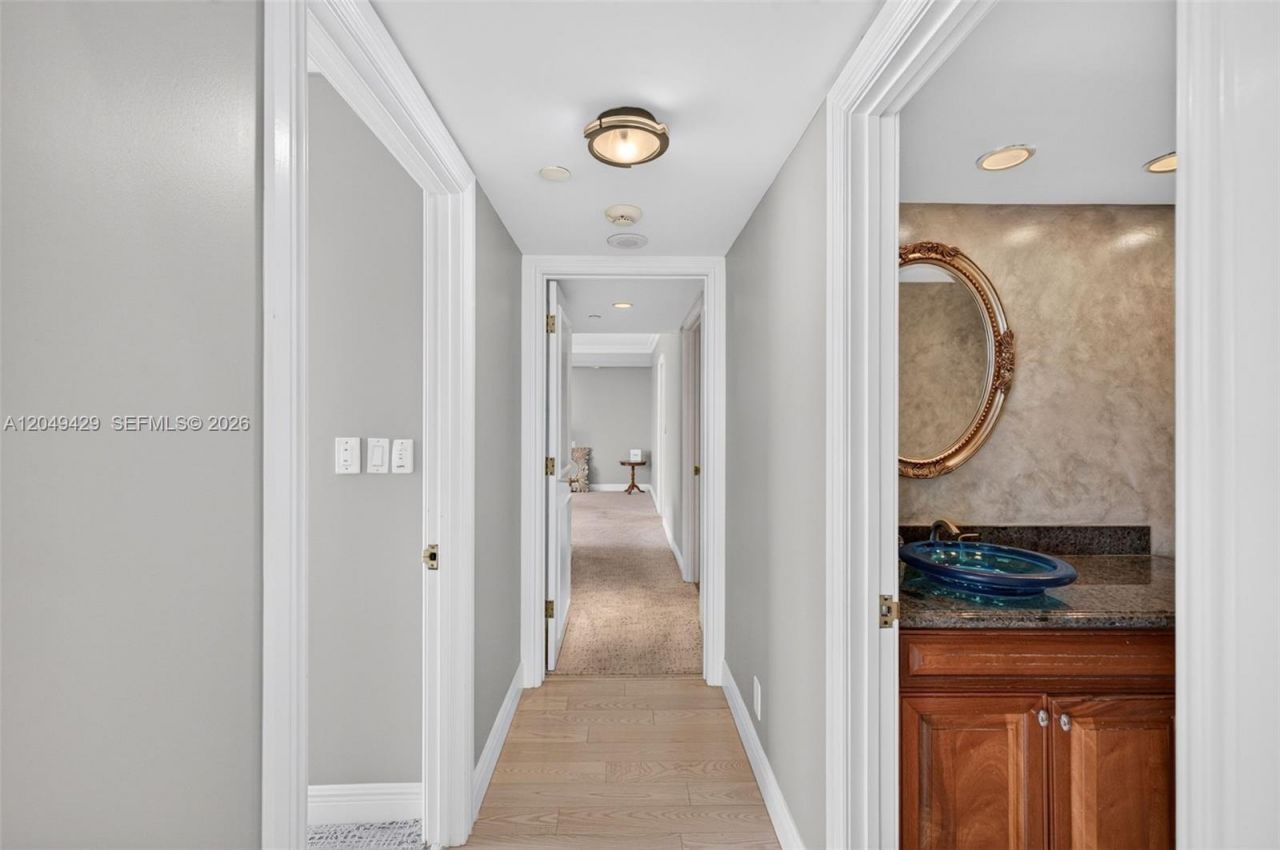 19667 Turnberry Way, Unit 19K, Aventura, FL 33180 Photo