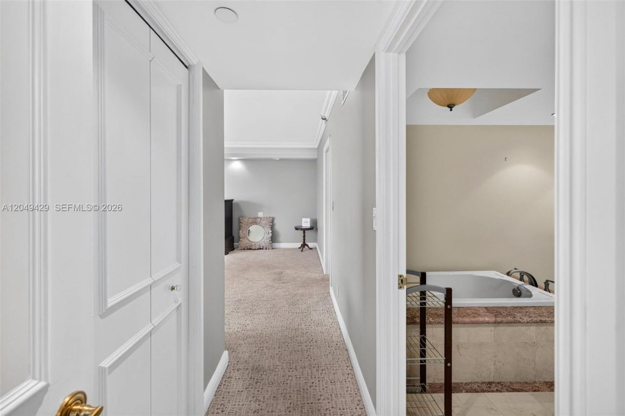 19667 Turnberry Way, Unit 19K, Aventura, FL 33180 Photo
