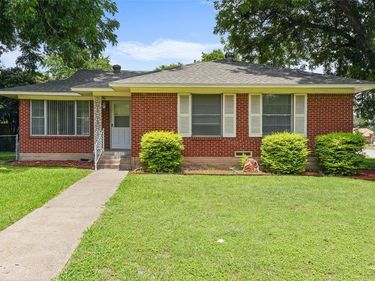 2829 Tolosa Drive, Dallas, TX 75228
