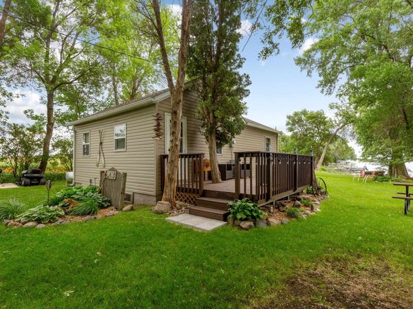 4927 107th Street Street, Dolliver, IA 50531