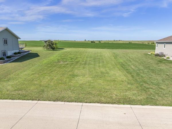 00 West Bay Road , Unit Lot 43, Lake Park, IA 51347