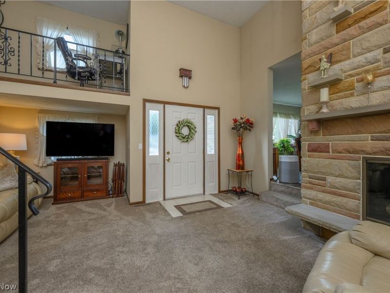 6775 Lake Cable Avenue, North Canton, OH 44720 Photo 6