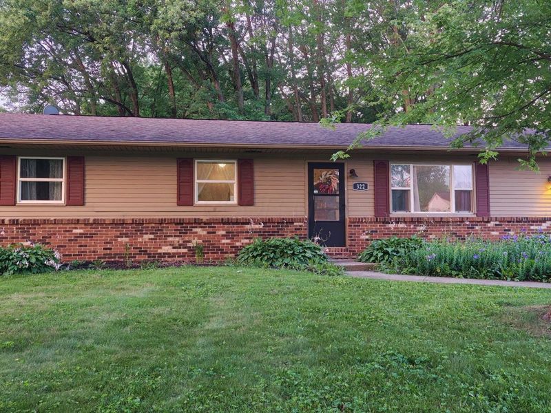 322 Donerail Drive SW, Pataskala, OH 43062 Photo 1