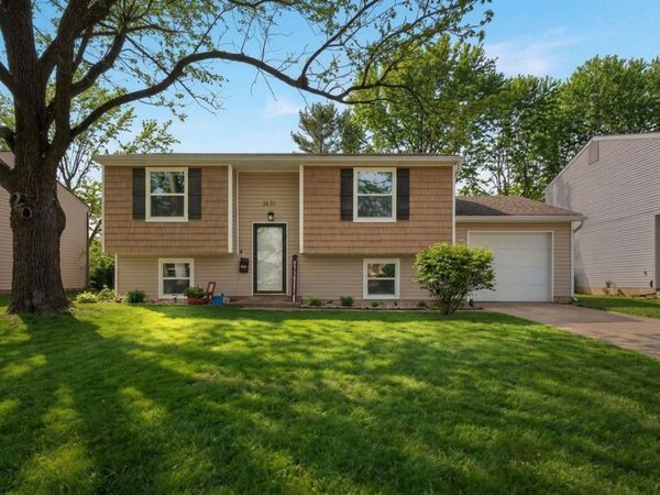 3631 Christopher Place , Grove City, OH 43123