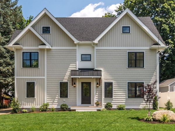 38 Hillcroft Road, Waltham, MA 02452
