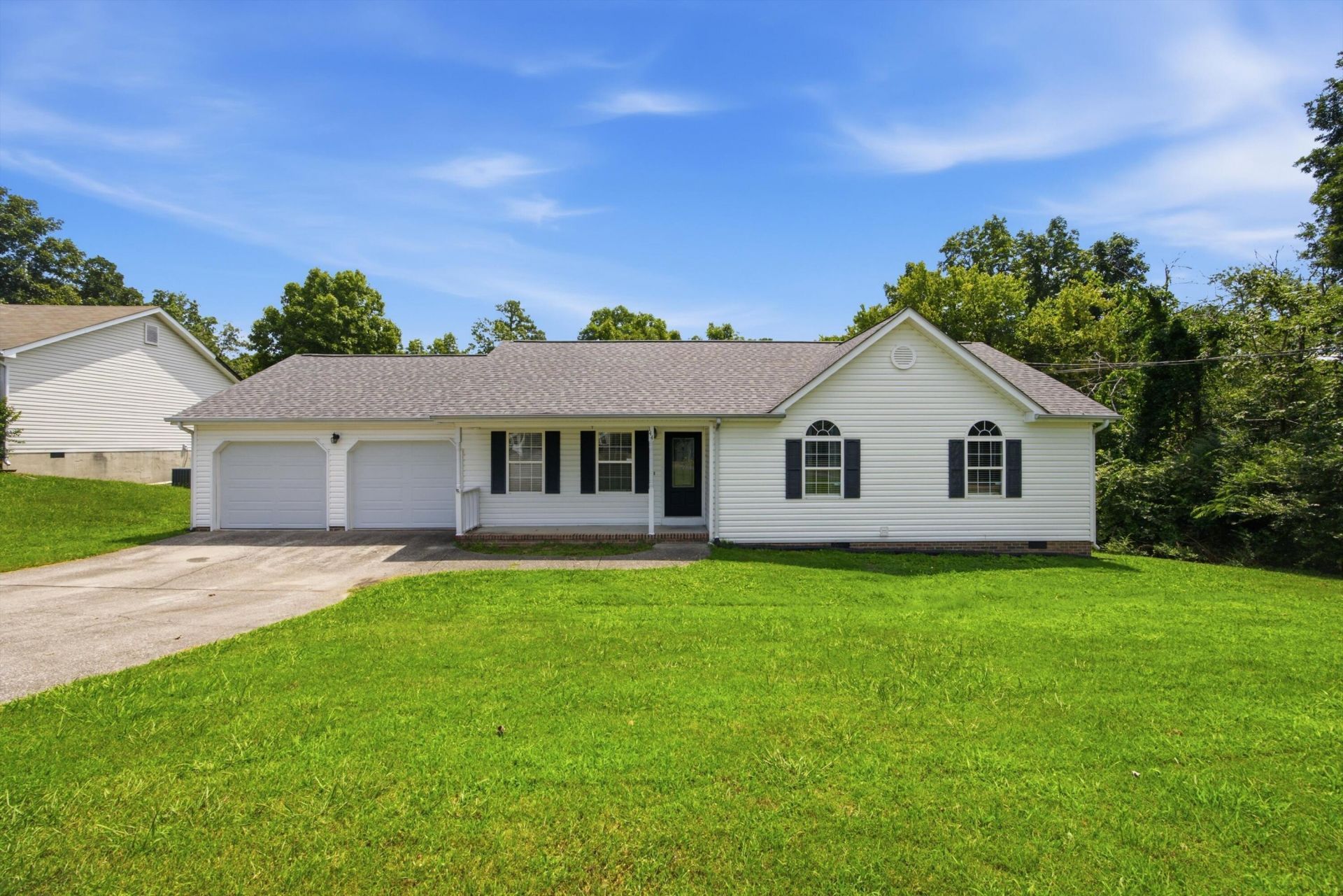 144 N Brent Drive, Ringgold, GA 30736 Main Photo