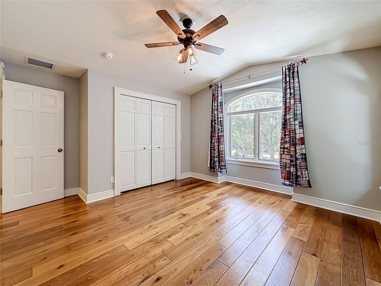 1850 Oak Creek Drive, Dunedin, FL 34698 Photo