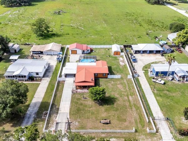 4320 SWINDELL ROAD , LAKELAND, FL 33810