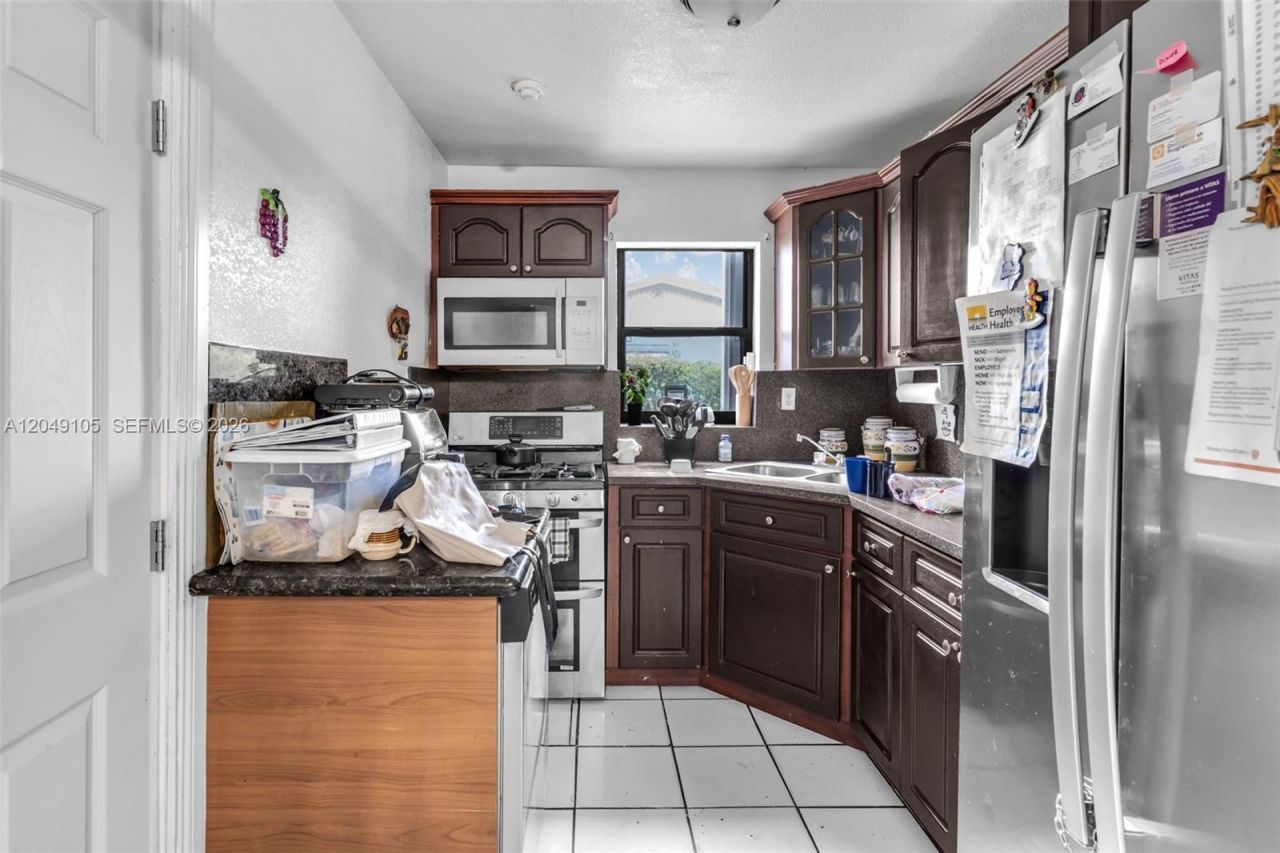 20630 NW 37th Ct , Miami Gardens, FL 33055 Photo