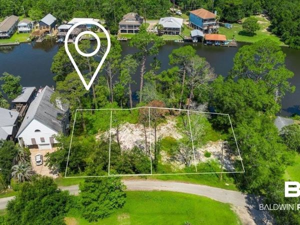 16071 River Drive, Summerdale, AL 36580