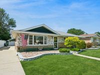 7821 W 73rd Place, Bridgeview, IL 60455 primary photo