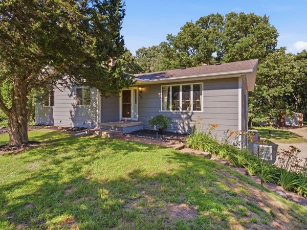 4410 165th Avenue NE, New London, MN 56273