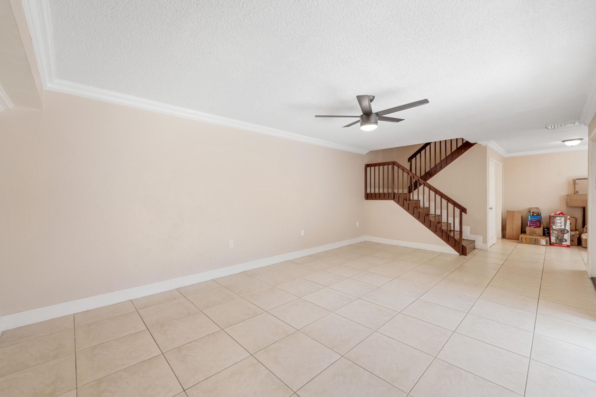 915 9th Way, West Palm Beach, FL 33407 Photo