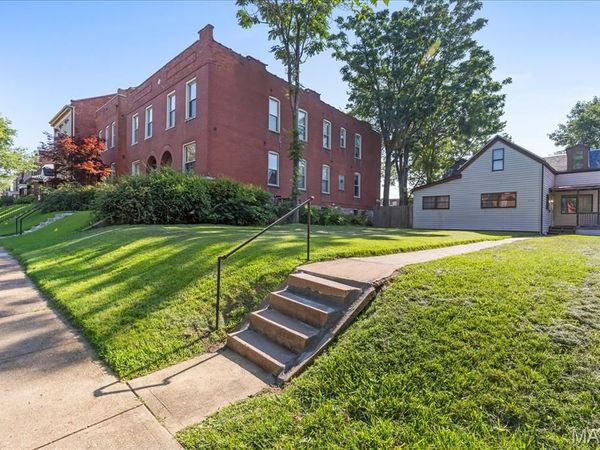 4342 S Compton Avenue, St Louis, MO 63111