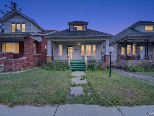 3844 Caniff Street, Hamtramck, MI 48212