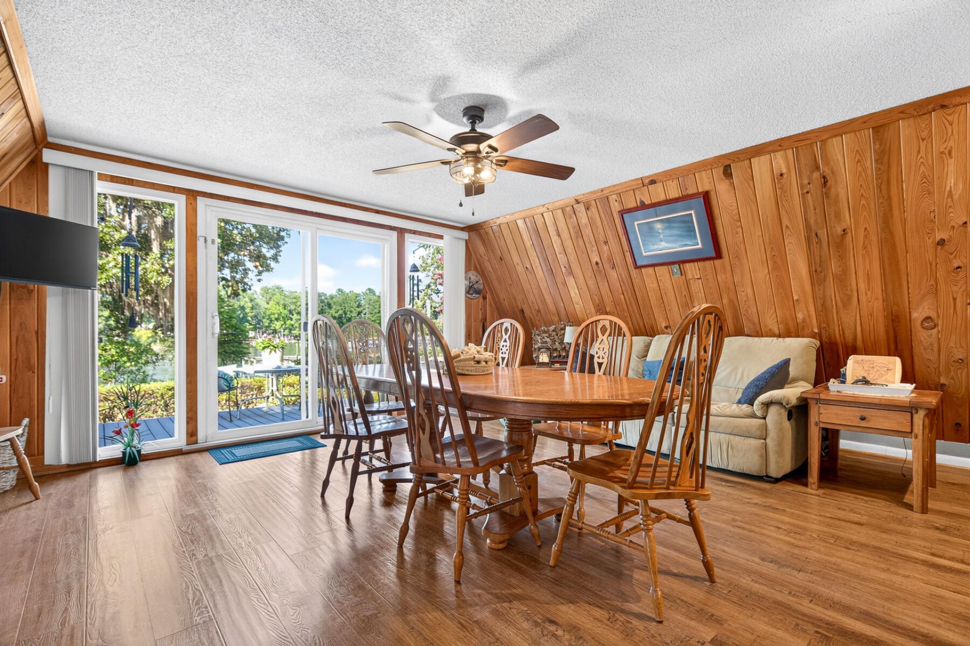 1039 Summerford Lane Photo 24