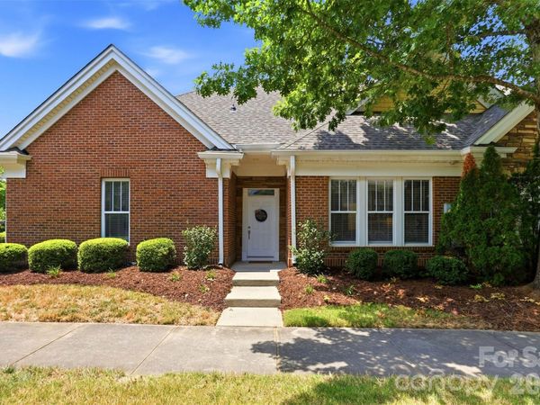 2676 Bellasera Way, Matthews, NC 28105