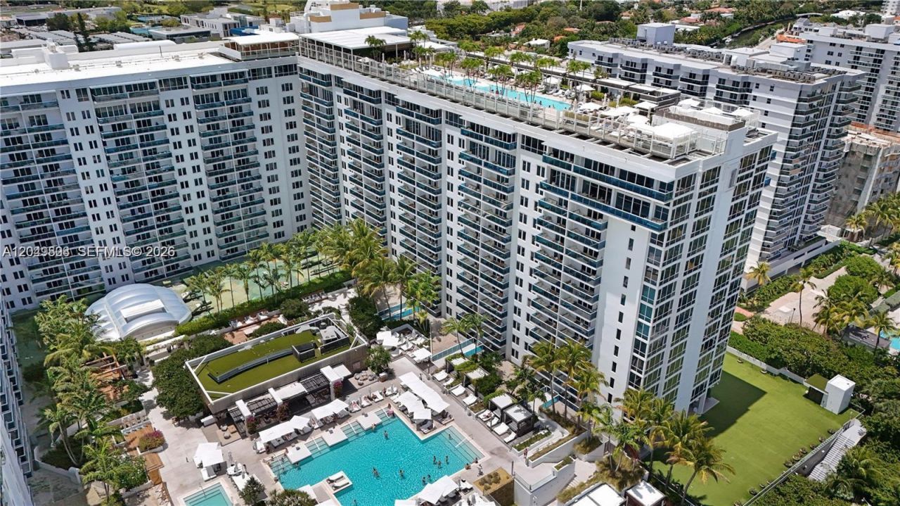 2301 Collins Ave , Unit 414, Miami Beach, FL 33139 Photo