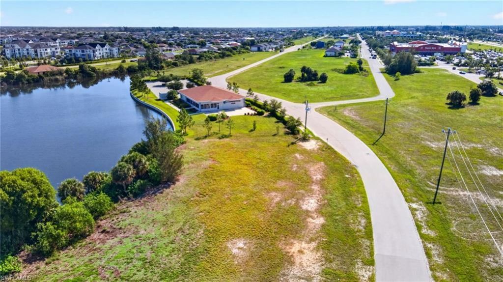 1483 SW 6th Ter, Cape Coral, FL 33991 Photo