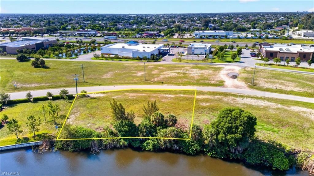 1483 SW 6th Ter, Cape Coral, FL 33991 Photo
