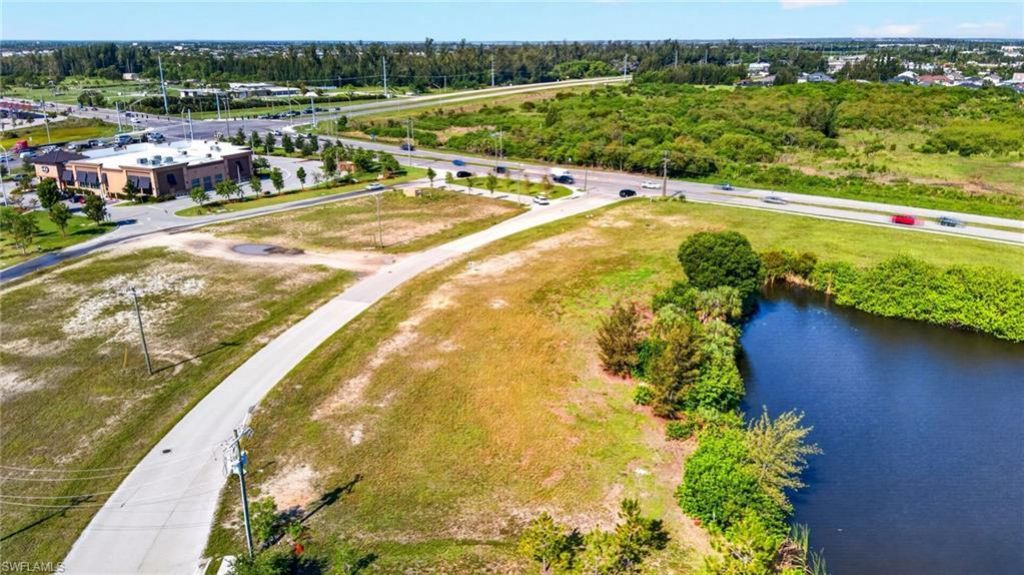 1483 SW 6th Ter, Cape Coral, FL 33991 Photo