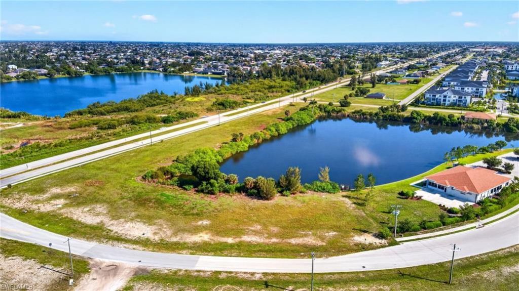 1483 SW 6th Ter, Cape Coral, FL 33991 Photo