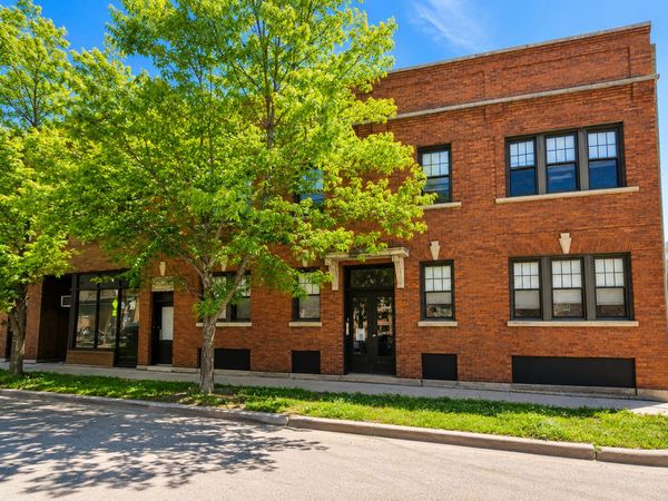 2991 N Lawndale Avenue, Unit 1, Chicago, IL 60618