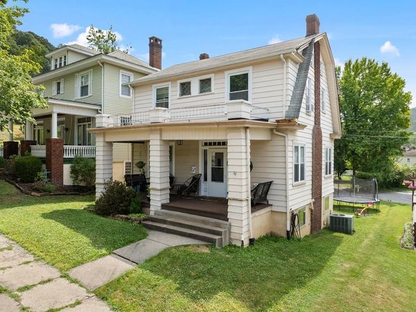 8 ECHO TERRACE, Wheeling, WV 26003