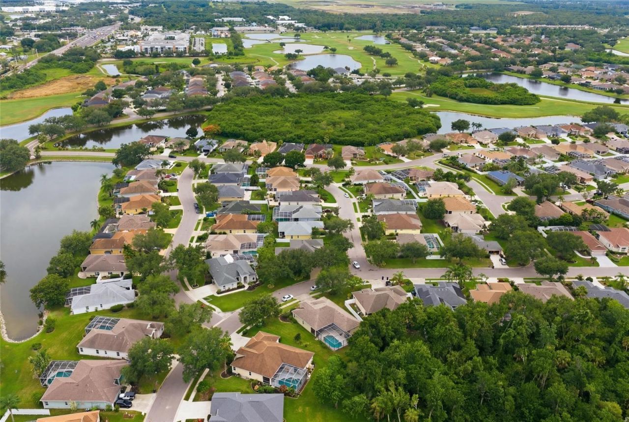 10461 Old Grove Circle, Bradenton, FL 34212 Photo