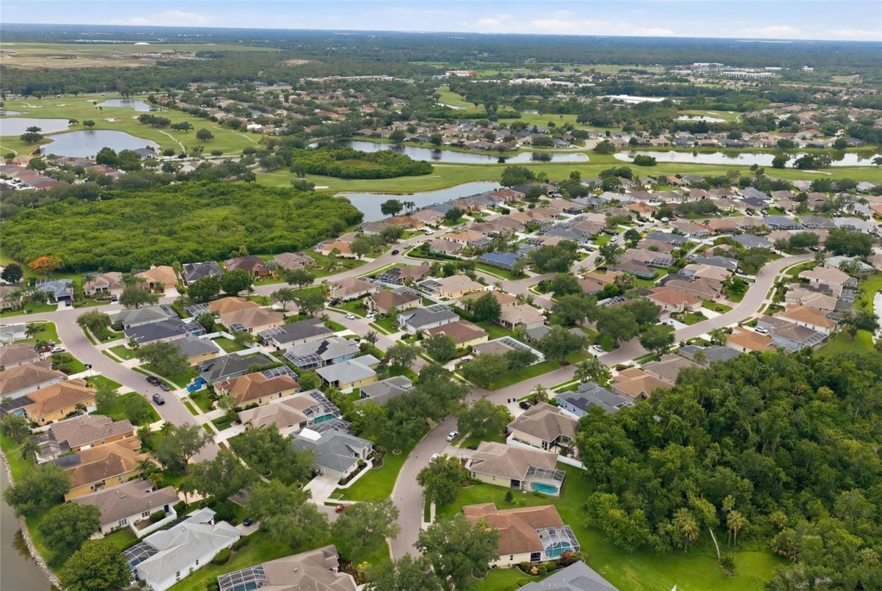 10461 Old Grove Circle, Bradenton, FL 34212 Photo