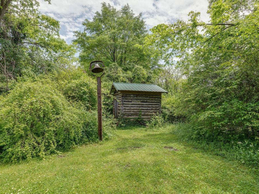 Property Image 6