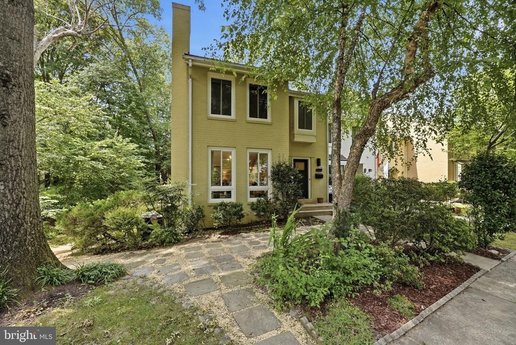 2050 Chadds Ford Drive, Reston, VA 20191 Main Photo