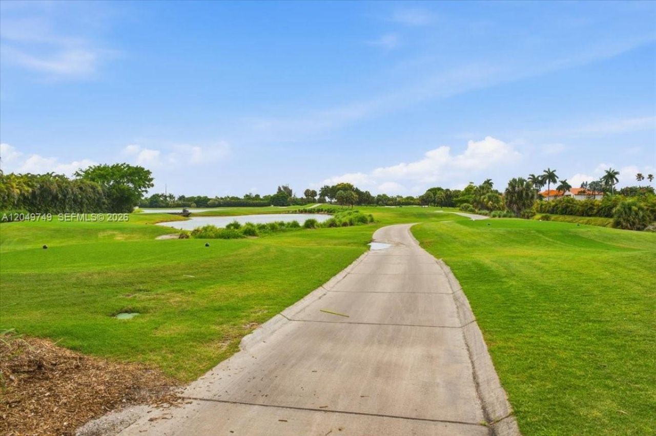 10545 NW 43rd Ter , Doral, FL 33178 Photo