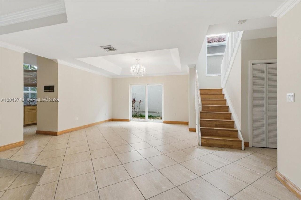 10545 NW 43rd Ter , Doral, FL 33178 Photo