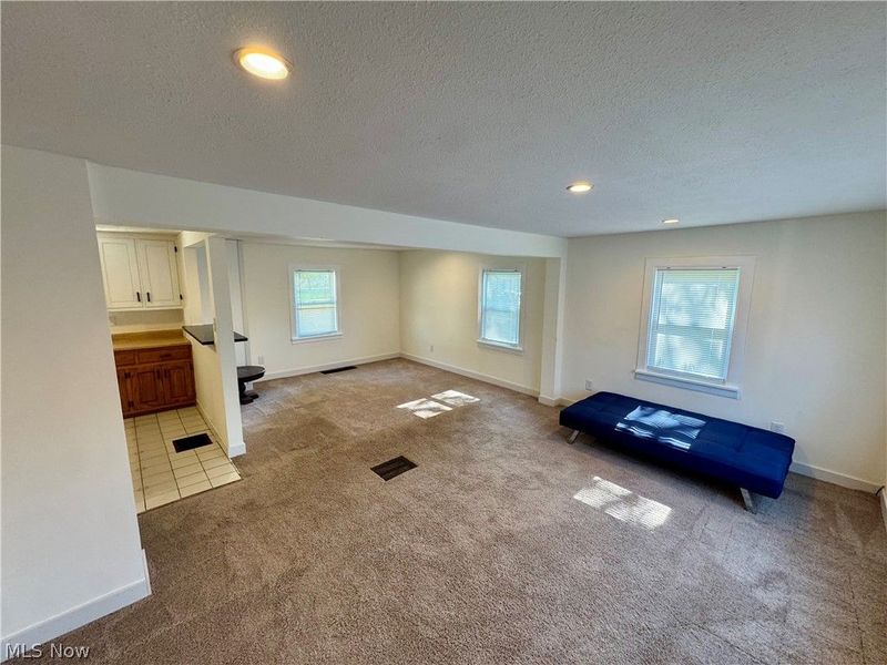 6136 Lake Road W, Ashtabula, OH 44004 Photo 12