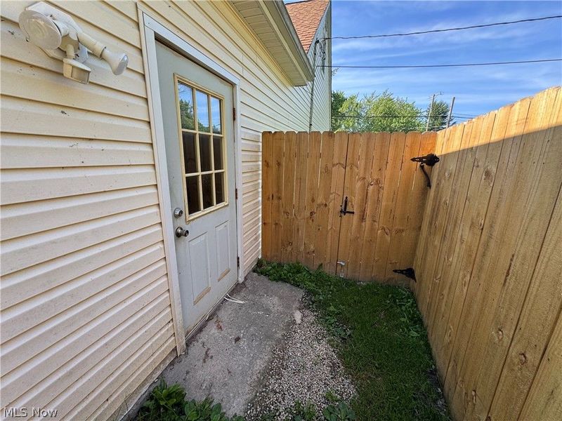 6136 Lake Road W, Ashtabula, OH 44004 Photo 5