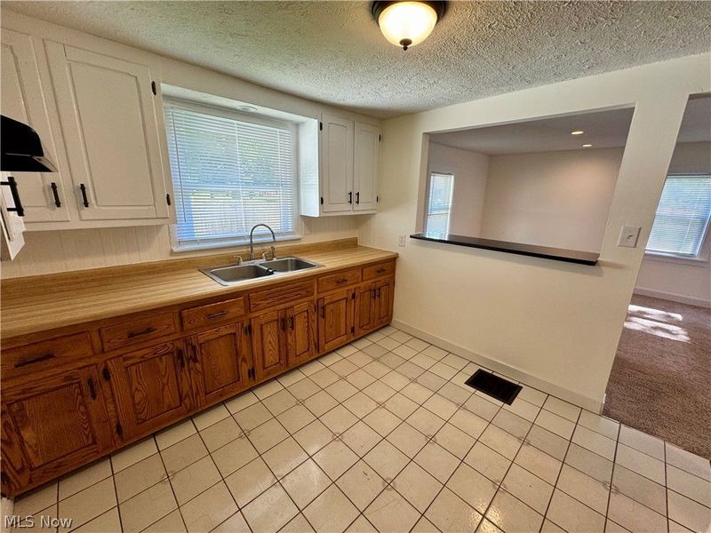 6136 Lake Road W, Ashtabula, OH 44004 Photo 8