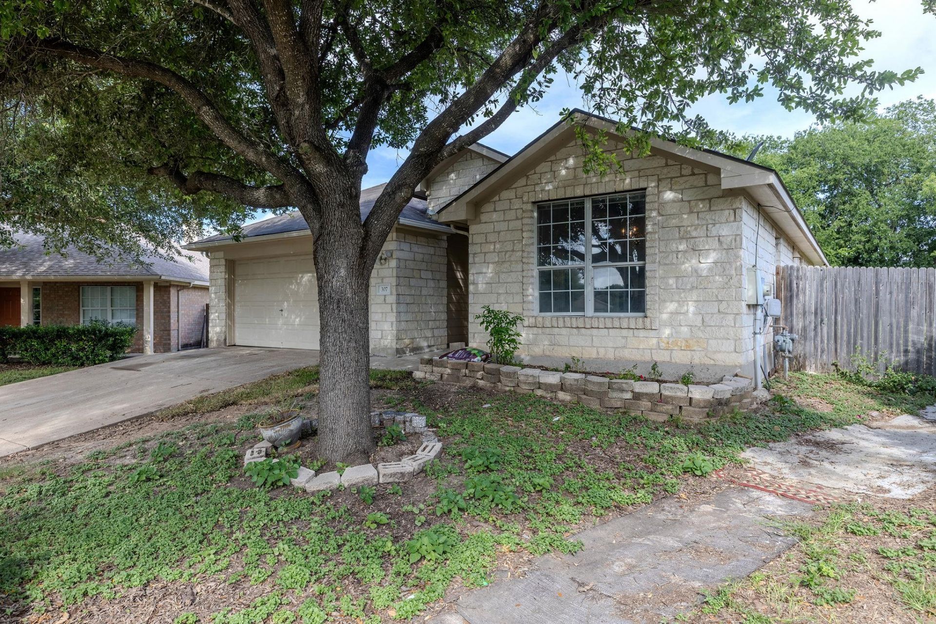 307 Chandler Crossing Cv, Round Rock, TX 78665 Main Photo