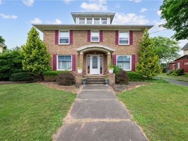 120 S Main Street, Lyndonville, NY 14098