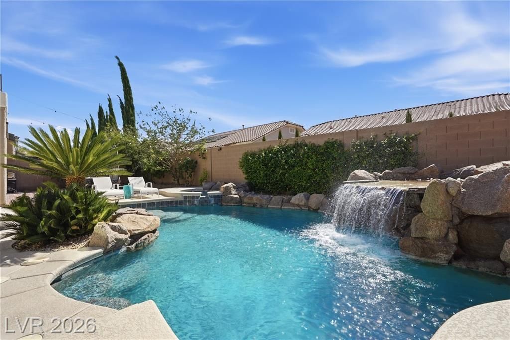 10807 Osceola Mills Street, Las Vegas, NV 89141