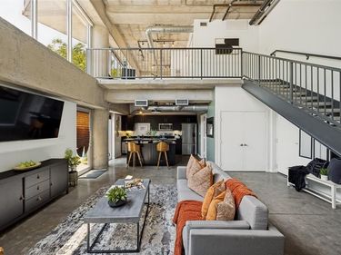 1001 Belleview Street, Unit 101, Dallas, TX 75215