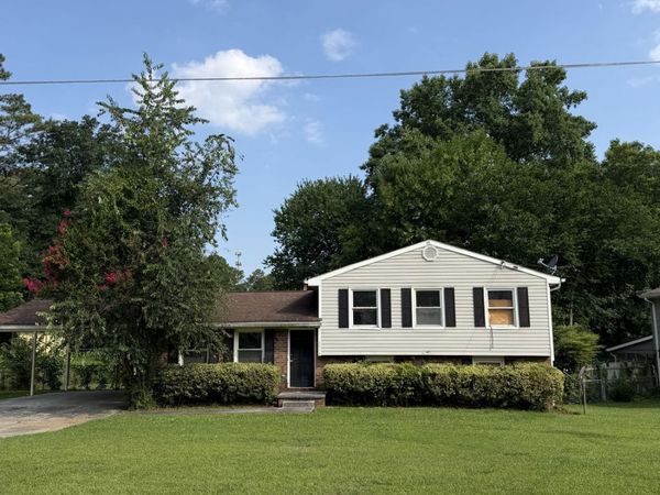 2618 Luke Drive, Ellenwood, GA 30294