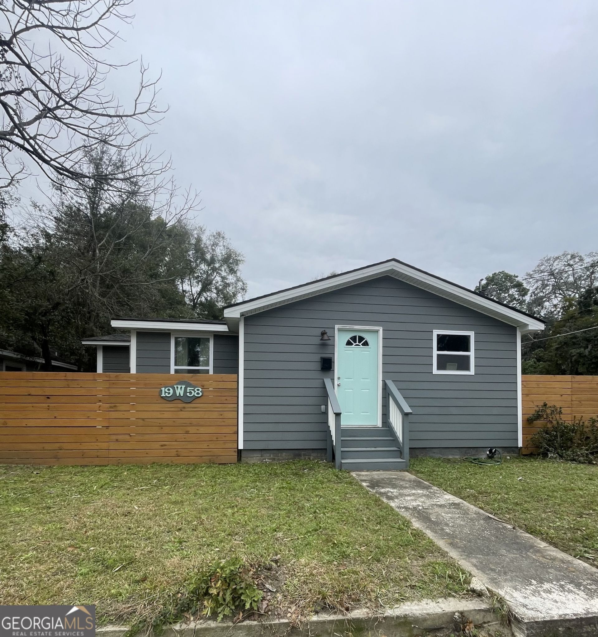19 W 58th Street, Savannah, GA 31405 Main Photo