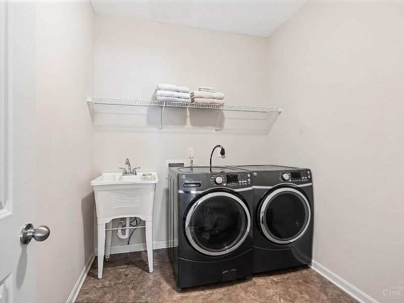 5764 Rhode Island Avenue, Cincinnati, OH 45237 Photo 18