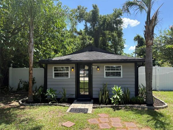 2415 MAYER STREET, ORLANDO, FL 32806