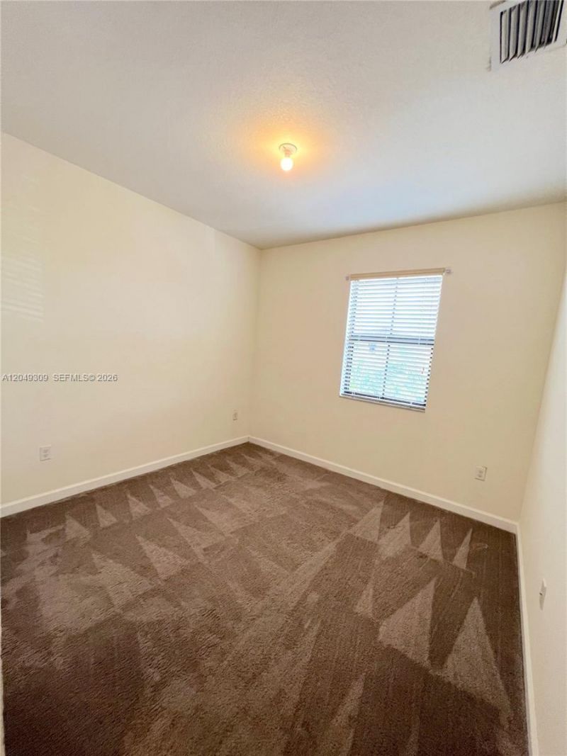 132 NE 24th Ave, Homestead, FL 33033 Photo